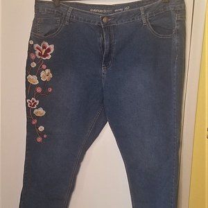 Avenue Skinny Embroidered Denim Pants